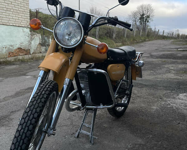 Жовтий Мінськ 125, об'ємом двигуна 1.25 л та пробігом 9 тис. км за 600 $, фото 5 на Automoto.ua