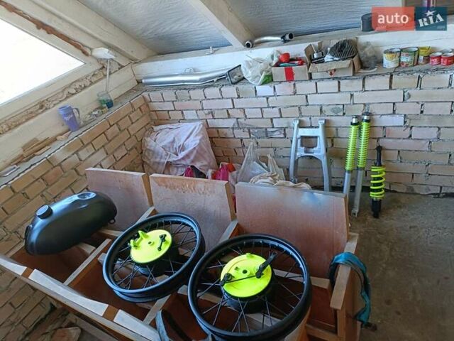 Желтый Минск 125, объемом двигателя 0.12 л и пробегом 1 тыс. км за 550 $, фото 14 на Automoto.ua