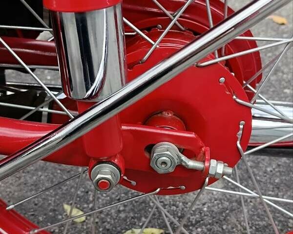 Красный Минск М105, объемом двигателя 0.12 л и пробегом 2 тыс. км за 2600 $, фото 1 на Automoto.ua