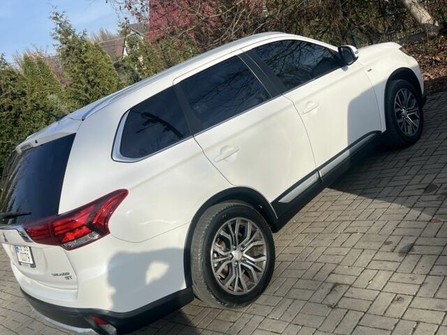 Білий Міцубісі 3000 ГТ, об'ємом двигуна 3 л та пробігом 156 тис. км за 16500 $, фото 2 на Automoto.ua