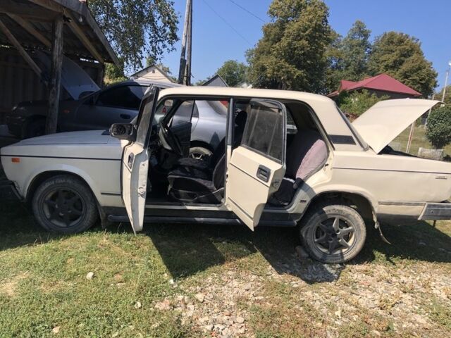 Черный Мицубиси 3000 ГТ, объемом двигателя 1.5 л и пробегом 100 тыс. км за 592 $, фото 2 на Automoto.ua