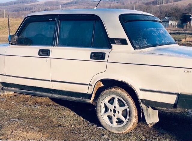 Черный Мицубиси 3000 ГТ, объемом двигателя 1.5 л и пробегом 100 тыс. км за 592 $, фото 4 на Automoto.ua