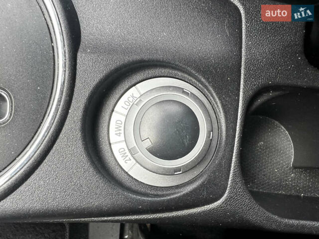 Белый Мицубиси АСХ, объемом двигателя 2 л и пробегом 277 тыс. км за 8800 $, фото 17 на Automoto.ua