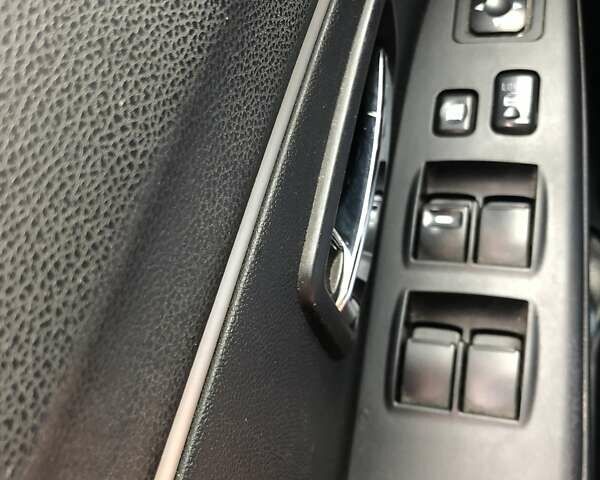 Белый Мицубиси АСХ, объемом двигателя 2 л и пробегом 152 тыс. км за 10499 $, фото 36 на Automoto.ua