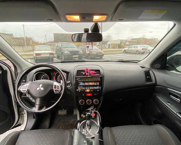 Білий Міцубісі АСХ, об'ємом двигуна 1.8 л та пробігом 149 тис. км за 9599 $, фото 9 на Automoto.ua