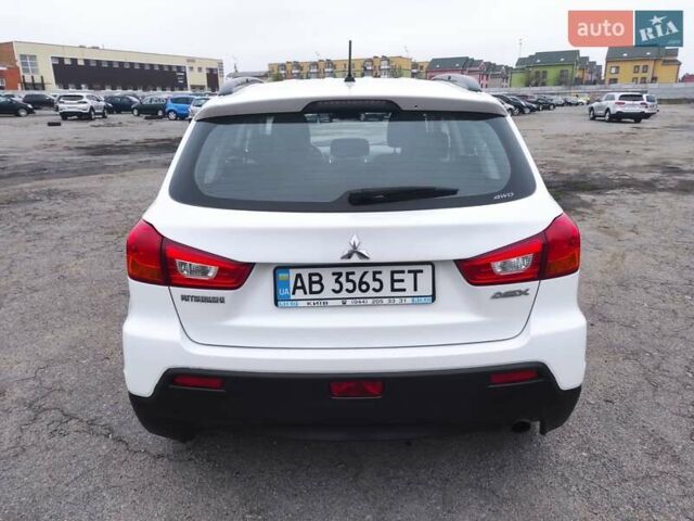 Білий Міцубісі АСХ, об'ємом двигуна 2 л та пробігом 233 тис. км за 8850 $, фото 6 на Automoto.ua