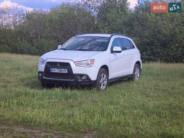 Белый Мицубиси АСХ, объемом двигателя 1.59 л и пробегом 252 тыс. км за 9500 $, фото 21 на Automoto.ua