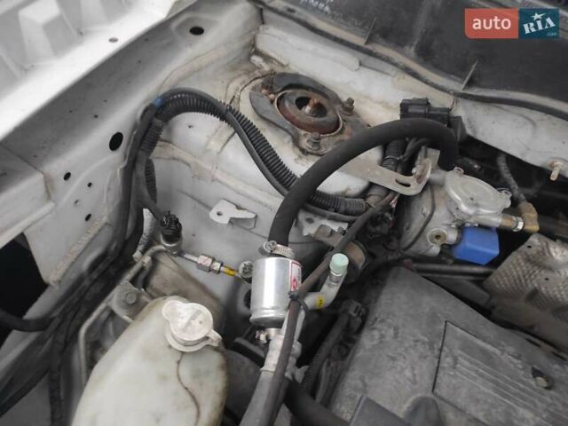 Білий Міцубісі АСХ, об'ємом двигуна 2 л та пробігом 233 тис. км за 8850 $, фото 27 на Automoto.ua