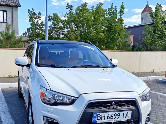 Белый Мицубиси АСХ, объемом двигателя 2 л и пробегом 124 тыс. км за 11500 $, фото 9 на Automoto.ua
