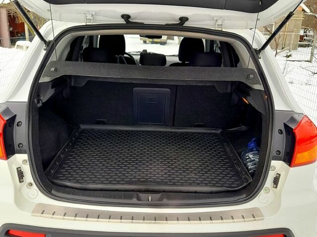 Білий Міцубісі АСХ, об'ємом двигуна 1.8 л та пробігом 160 тис. км за 11600 $, фото 1 на Automoto.ua