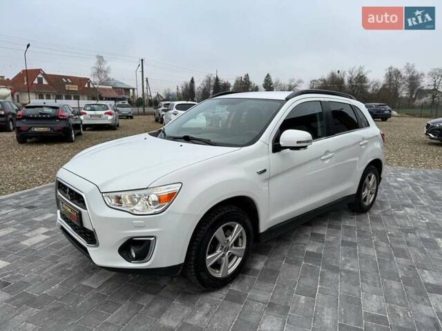 Белый Мицубиси АСХ, объемом двигателя 1.8 л и пробегом 205 тыс. км за 11599 $, фото 3 на Automoto.ua