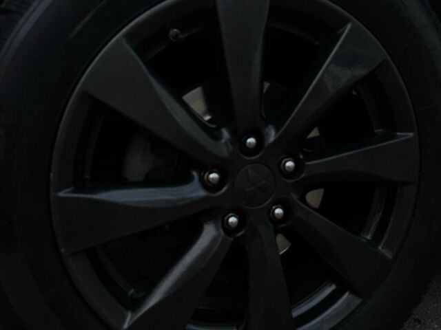 Белый Мицубиси АСХ, объемом двигателя 2 л и пробегом 249 тыс. км за 9200 $, фото 10 на Automoto.ua