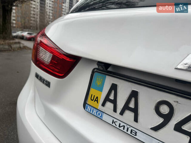 Білий Міцубісі АСХ, об'ємом двигуна 1.8 л та пробігом 113 тис. км за 10800 $, фото 17 на Automoto.ua