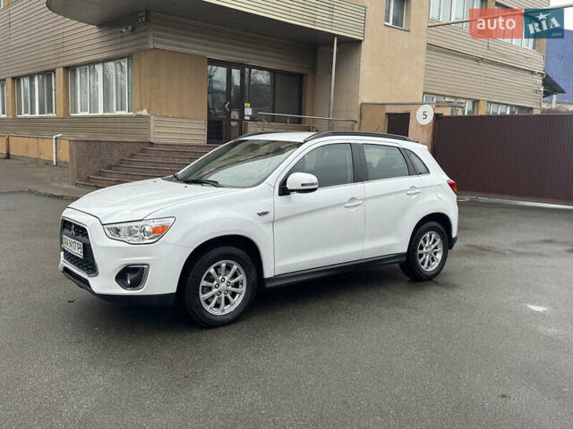 Білий Міцубісі АСХ, об'ємом двигуна 1.8 л та пробігом 113 тис. км за 10800 $, фото 5 на Automoto.ua