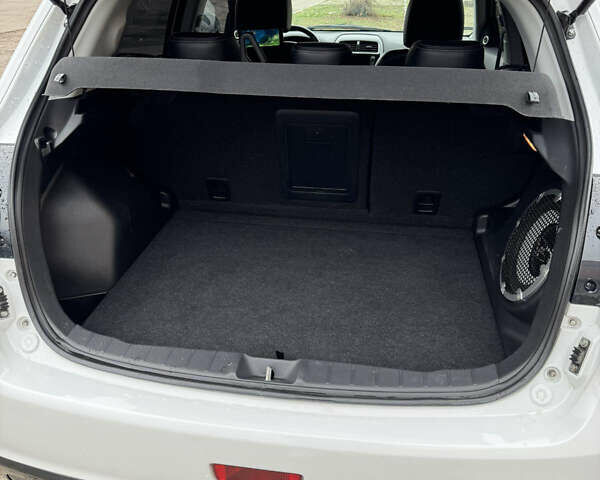 Белый Мицубиси АСХ, объемом двигателя 2.27 л и пробегом 152 тыс. км за 14500 $, фото 10 на Automoto.ua