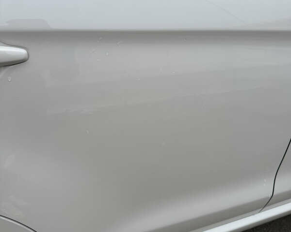 Белый Мицубиси АСХ, объемом двигателя 2.27 л и пробегом 152 тыс. км за 14500 $, фото 9 на Automoto.ua