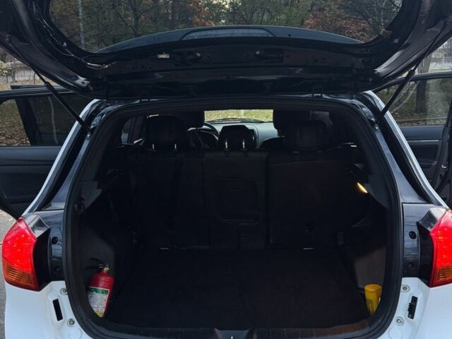 Белый Мицубиси АСХ, объемом двигателя 2 л и пробегом 249 тыс. км за 9200 $, фото 5 на Automoto.ua