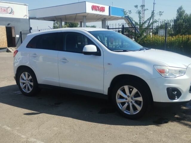 Белый Мицубиси АСХ, объемом двигателя 2 л и пробегом 124 тыс. км за 11500 $, фото 7 на Automoto.ua