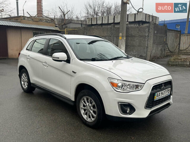 Білий Міцубісі АСХ, об'ємом двигуна 1.8 л та пробігом 113 тис. км за 10800 $, фото 3 на Automoto.ua