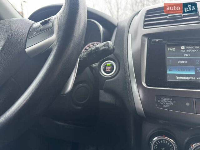 Білий Міцубісі АСХ, об'ємом двигуна 1.8 л та пробігом 113 тис. км за 10800 $, фото 26 на Automoto.ua