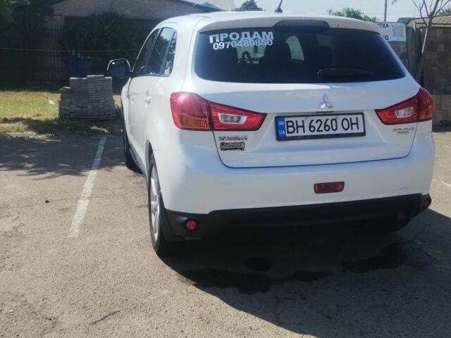 Белый Мицубиси АСХ, объемом двигателя 2 л и пробегом 124 тыс. км за 11500 $, фото 4 на Automoto.ua