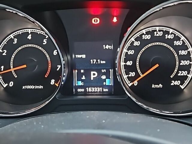 Белый Мицубиси АСХ, объемом двигателя 1.8 л и пробегом 166 тыс. км за 8500 $, фото 3 на Automoto.ua