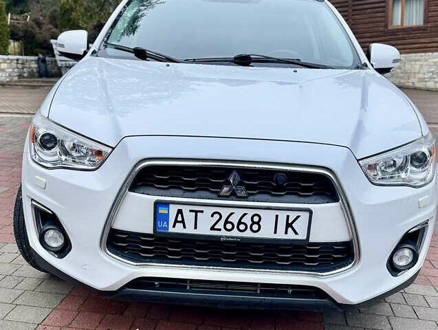 Белый Мицубиси АСХ, объемом двигателя 1.8 л и пробегом 205 тыс. км за 11250 $, фото 3 на Automoto.ua