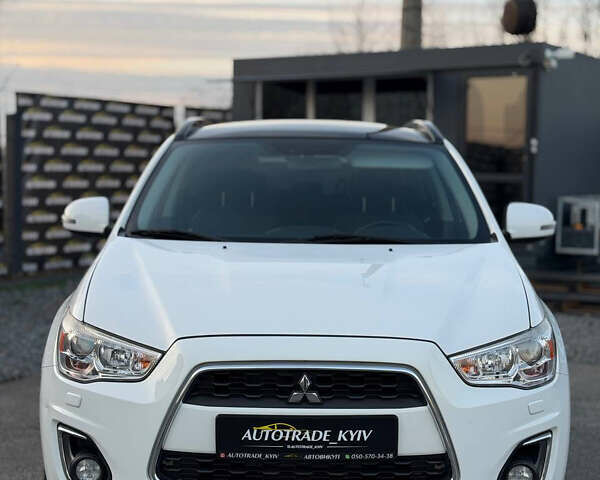 Белый Мицубиси АСХ, объемом двигателя 2.27 л и пробегом 245 тыс. км за 11950 $, фото 1 на Automoto.ua