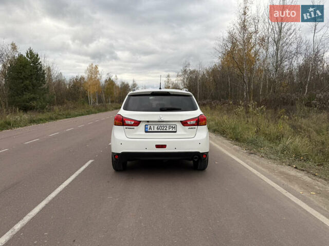 Мицубиси АСХ 2014 в Киеве на Automoto.ua Белый Мицубиси АСХ, объемом двигателя 2.2 л и пробегом 244 тыс. км за 12899 $, фото 11 на Automoto.ua