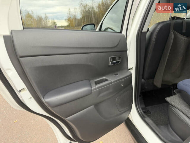 Мицубиси АСХ 2014 в Киеве на Automoto.ua Белый Мицубиси АСХ, объемом двигателя 2.2 л и пробегом 244 тыс. км за 12899 $, фото 30 на Automoto.ua