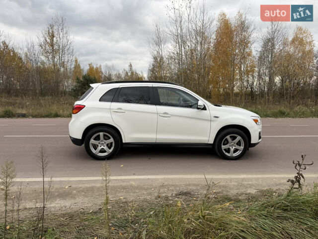 Мицубиси АСХ 2014 в Киеве на Automoto.ua Белый Мицубиси АСХ, объемом двигателя 2.2 л и пробегом 244 тыс. км за 12899 $, фото 15 на Automoto.ua
