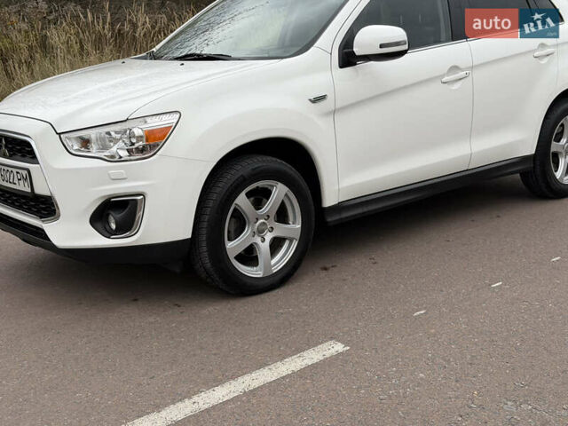 Мицубиси АСХ 2014 в Киеве на Automoto.ua Белый Мицубиси АСХ, объемом двигателя 2.2 л и пробегом 244 тыс. км за 12899 $, фото 6 на Automoto.ua