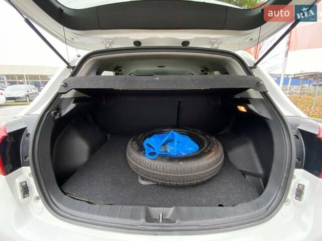 Білий Міцубісі АСХ, об'ємом двигуна 2.4 л та пробігом 95 тис. км за 10900 $, фото 21 на Automoto.ua