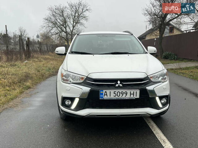 Белый Мицубиси АСХ, объемом двигателя 2 л и пробегом 91 тыс. км за 17700 $, фото 9 на Automoto.ua