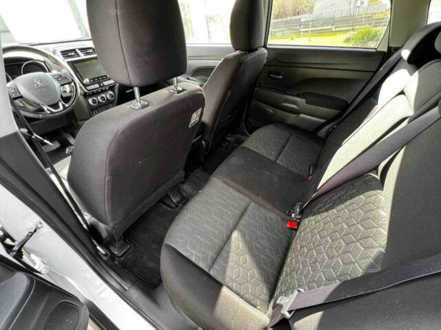 Мицубиси АСХ 2020 в Киеве на Automoto.ua Белый Мицубиси АСХ, объемом двигателя 2 л и пробегом 101 тыс. км за 12200 $, фото 7 на Automoto.ua