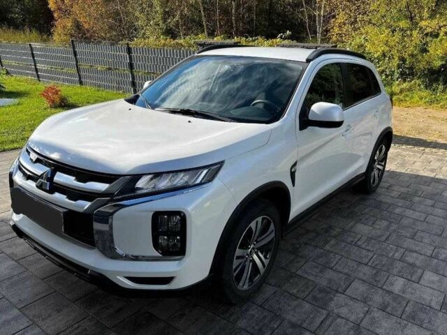 Мицубиси АСХ 2020 в Киеве на Automoto.ua Белый Мицубиси АСХ, объемом двигателя 2 л и пробегом 101 тыс. км за 12200 $, фото 2 на Automoto.ua