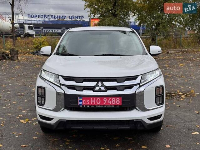 Білий Міцубісі АСХ, об'ємом двигуна 2.4 л та пробігом 136 тис. км за 17500 $, фото 10 на Automoto.ua