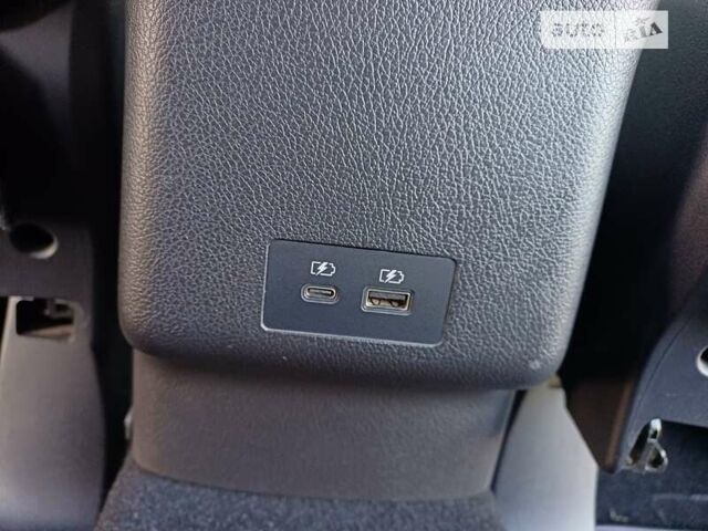 Белый Мицубиси АСХ, объемом двигателя 1.6 л и пробегом 61 тыс. км за 17300 $, фото 55 на Automoto.ua