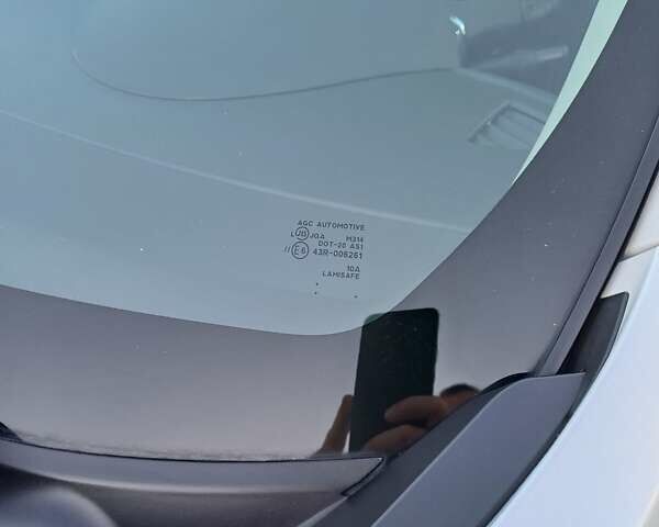 Белый Мицубиси АСХ, объемом двигателя 1.6 л и пробегом 61 тыс. км за 17300 $, фото 9 на Automoto.ua