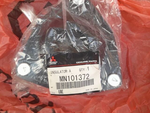 Черный Мицубиси АСХ, объемом двигателя 2 л и пробегом 210 тыс. км за 7500 $, фото 4 на Automoto.ua