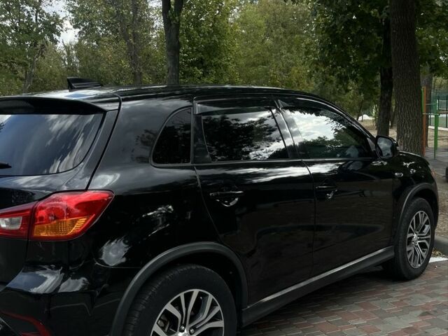 Чорний Міцубісі АСХ, об'ємом двигуна 2 л та пробігом 150 тис. км за 12500 $, фото 9 на Automoto.ua