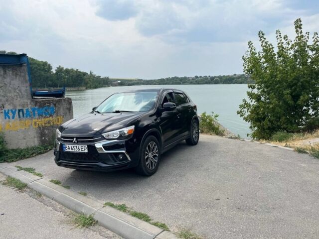 Чорний Міцубісі АСХ, об'ємом двигуна 2 л та пробігом 150 тис. км за 12500 $, фото 1 на Automoto.ua