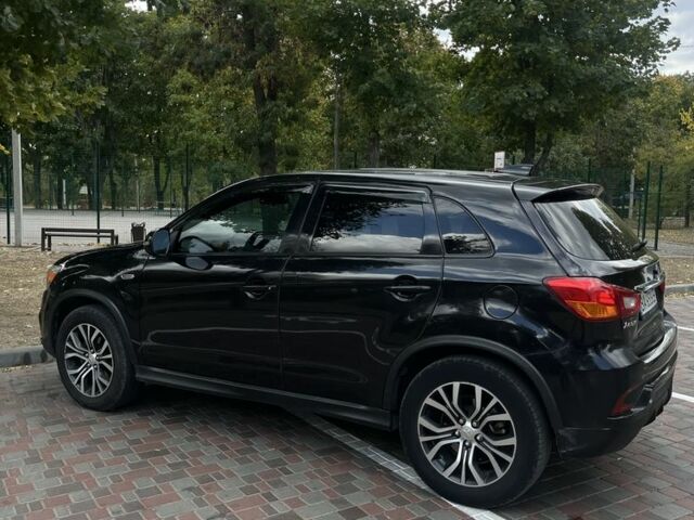 Чорний Міцубісі АСХ, об'ємом двигуна 2 л та пробігом 150 тис. км за 12500 $, фото 7 на Automoto.ua