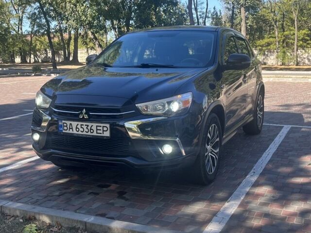 Чорний Міцубісі АСХ, об'ємом двигуна 2 л та пробігом 150 тис. км за 12500 $, фото 3 на Automoto.ua