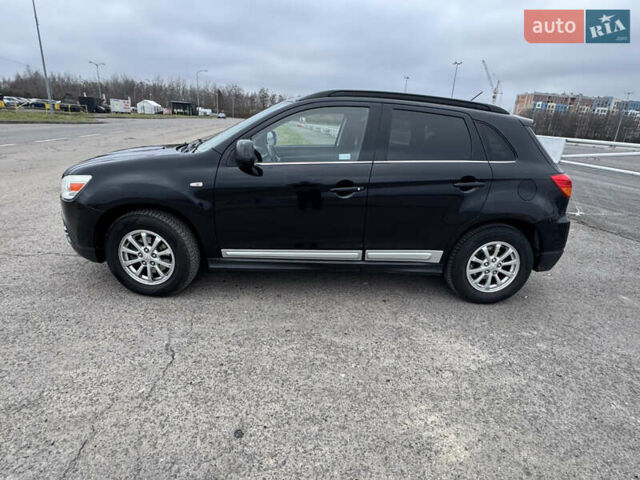 Черный Мицубиси АСХ, объемом двигателя 1.8 л и пробегом 265 тыс. км за 8900 $, фото 4 на Automoto.ua