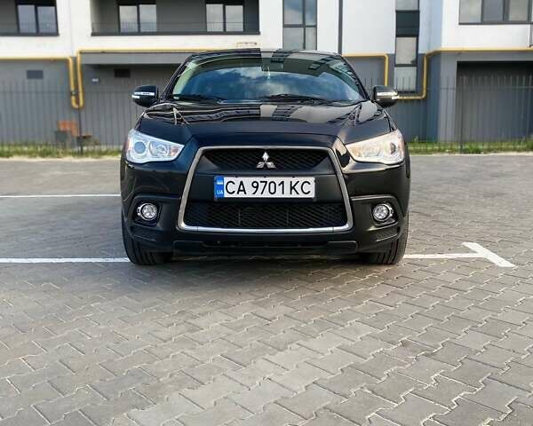 Черный Мицубиси АСХ, объемом двигателя 1.8 л и пробегом 283 тыс. км за 10500 $, фото 5 на Automoto.ua