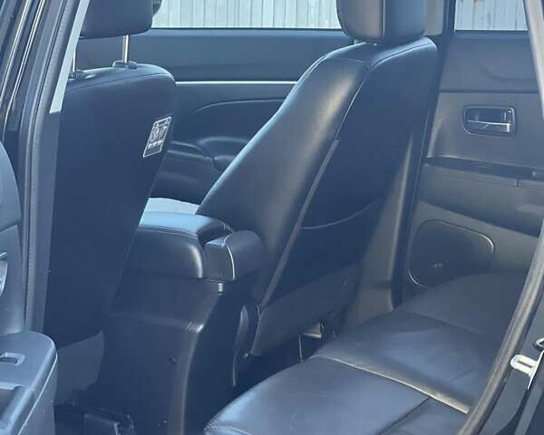 Чорний Міцубісі АСХ, об'ємом двигуна 1.8 л та пробігом 276 тис. км за 10400 $, фото 5 на Automoto.ua