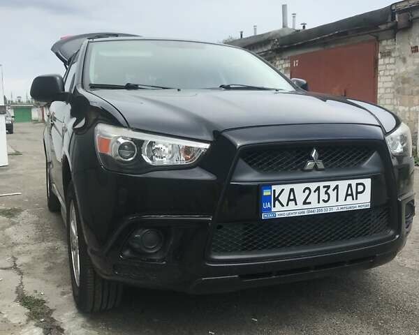 Чорний Міцубісі АСХ, об'ємом двигуна 2 л та пробігом 160 тис. км за 9000 $, фото 1 на Automoto.ua