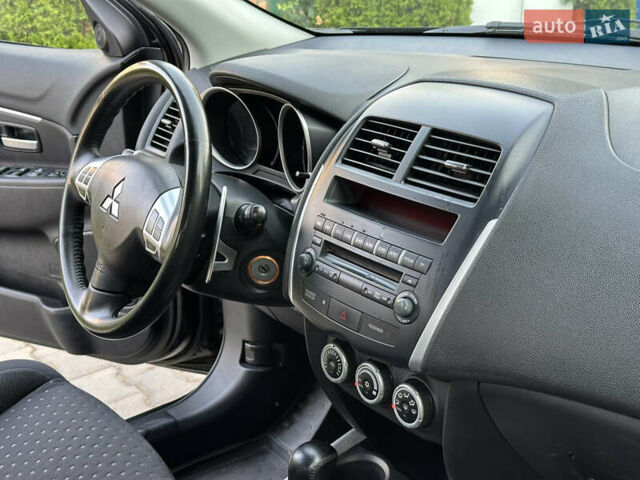 Чорний Міцубісі АСХ, об'ємом двигуна 1.8 л та пробігом 159 тис. км за 10200 $, фото 50 на Automoto.ua