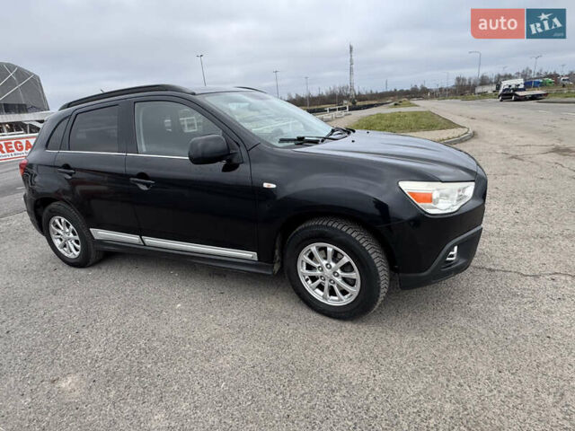 Черный Мицубиси АСХ, объемом двигателя 1.8 л и пробегом 265 тыс. км за 8900 $, фото 18 на Automoto.ua